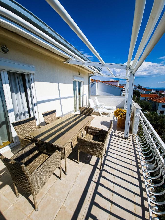 Apartments Cacija Trogir Eksteriør bilde