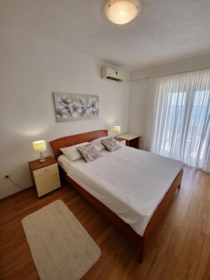 Apartments Cacija Trogir Eksteriør bilde